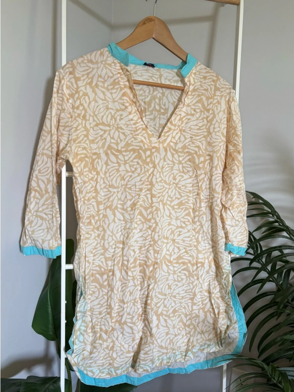 Le Soleil Miami Cream & White Floral Swimsuit Cover Up with Turquoise Trim - Picture 3 of 16